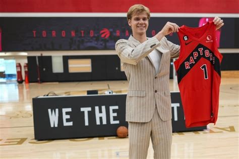 Toronto Raptors officially sign first round draft pick Gradey Dick